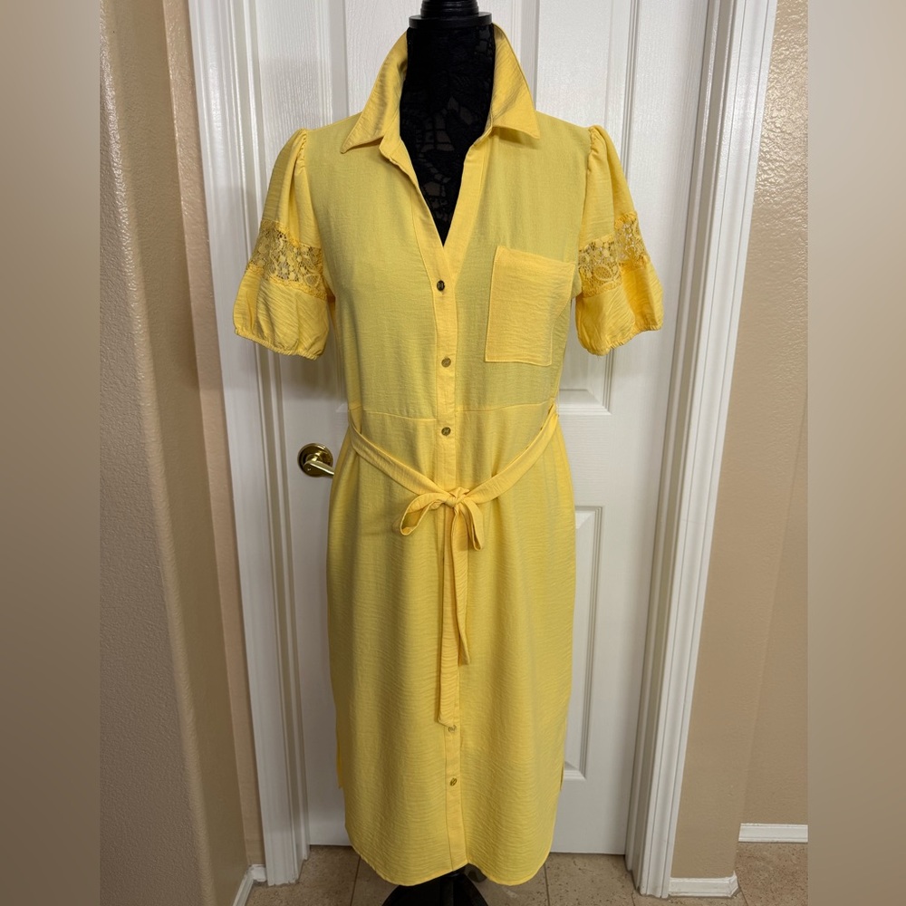 Adrienne Vittadini Yellow Midi Dress with Lace Accents